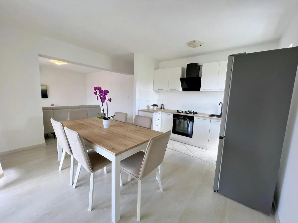 Stel Mar Apartment Palit Croácia