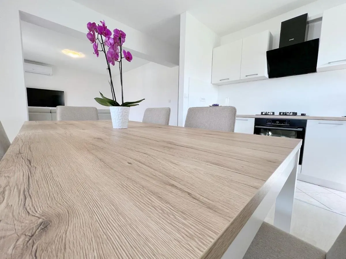 Stel Mar Apartment Palit Croácia